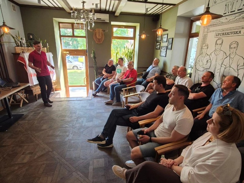 Img №1751968126_001.jpg